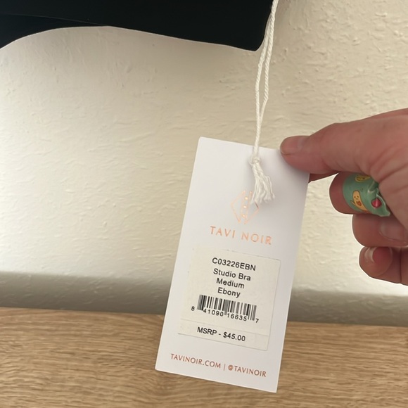 NWT! Tavi Noir Black studio bra, size M in Ebony - Picture 6 of 6